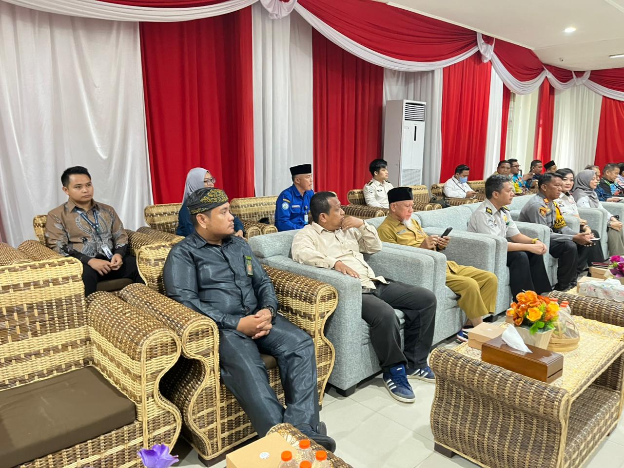 Yudisium Angkatan XLII Program Sarjana dan Angkatan XIII Program Magister Fakultas Hukum Universitas Borneo Tarakan 